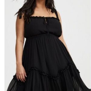 NWOT Torrid Hi low tie detail dress Size 1